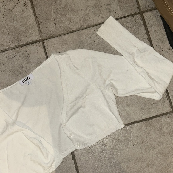 525 White Cropped Sweater (S) - Picture 5 of 7